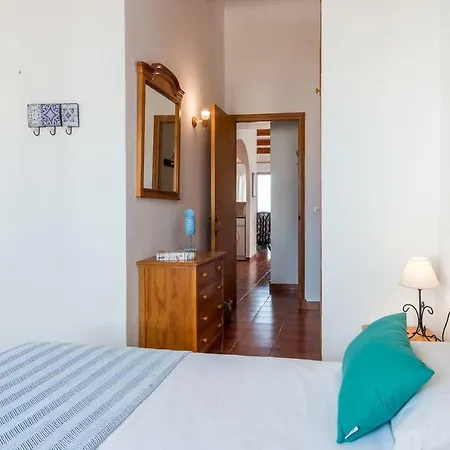 Apartamento Con Vistas Al Mar Cerca De La Playa Arenal d'en Castell
